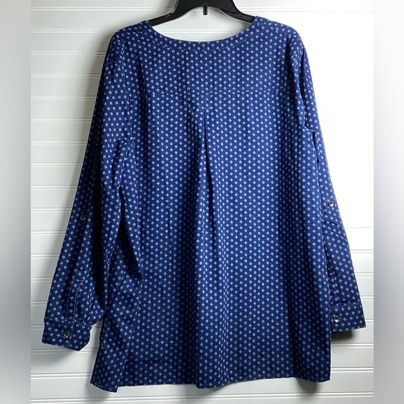 J. Jill Denim Women's Chambray Diamond Print V-Neck Button Front Top Size XL - Picture 5 of 9